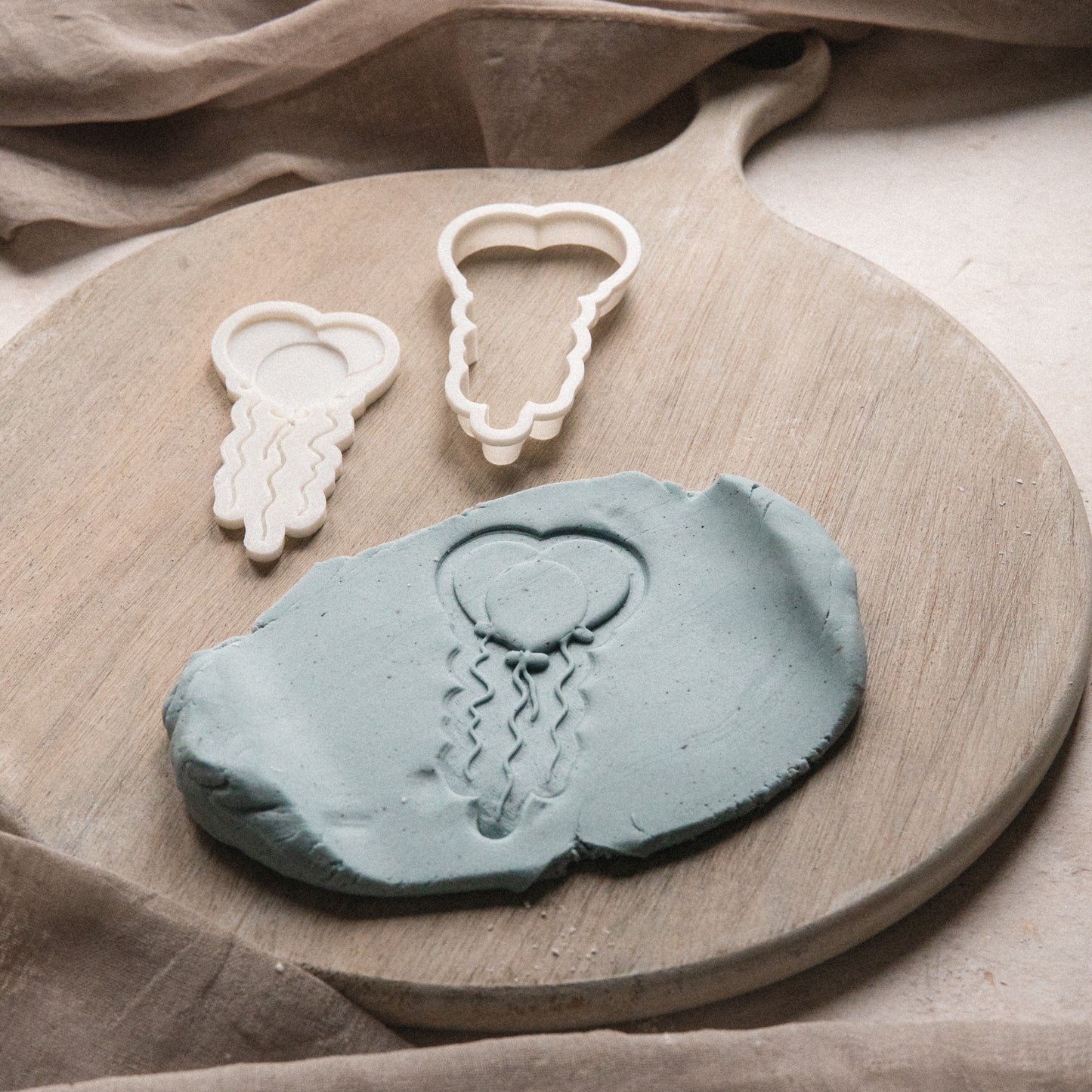 A Marie Balloon Trio Seamless Stamper