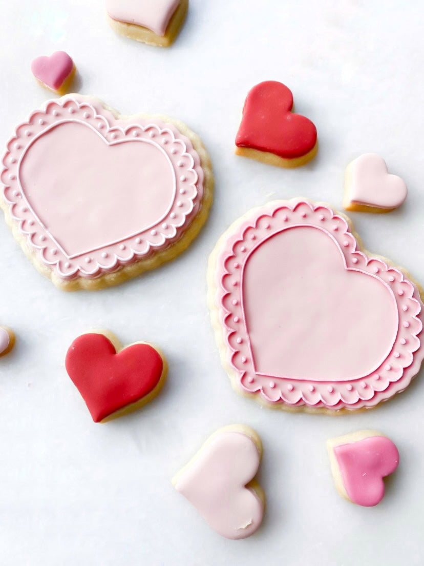 Scalloped Heart Valentines Debosser